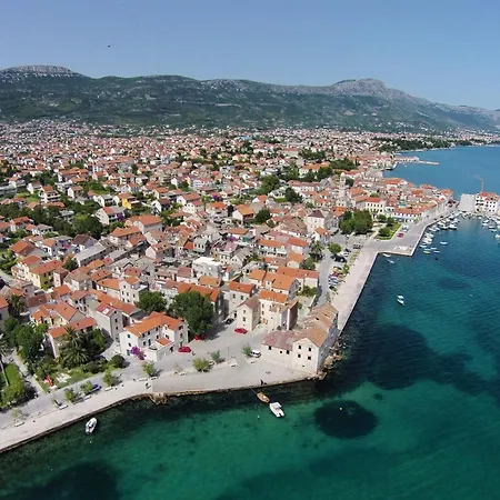 With Parking Spaces Kastel Stafilic, - 20662 Apartment Kastela